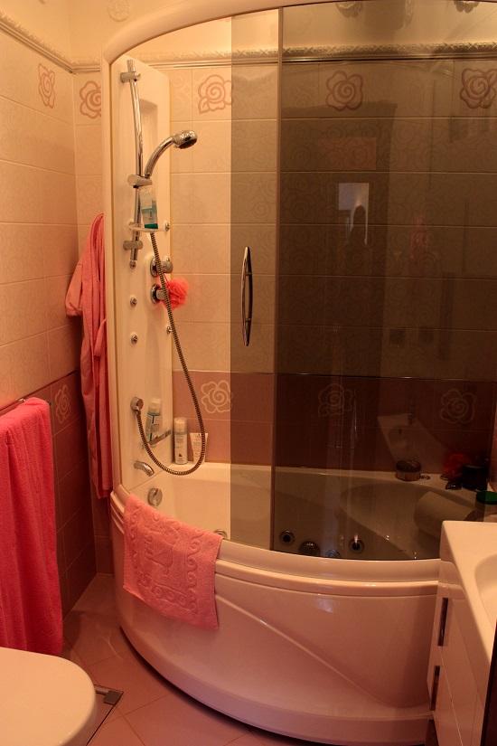 Piedāvājam nomai un pārdošanai privātmāju Zolitude.