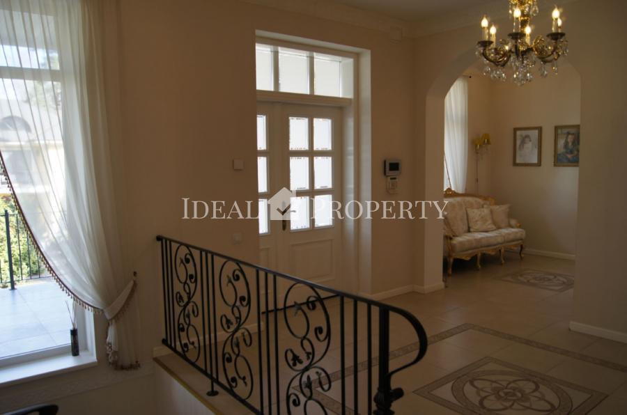 Pārdošanā skaists īpašums elitārajā ciematā Garkalnes novada Sunīšos. Pārdošanā skaists īpašums elitārajā ciematā Garkalnes novada Sunīšos.