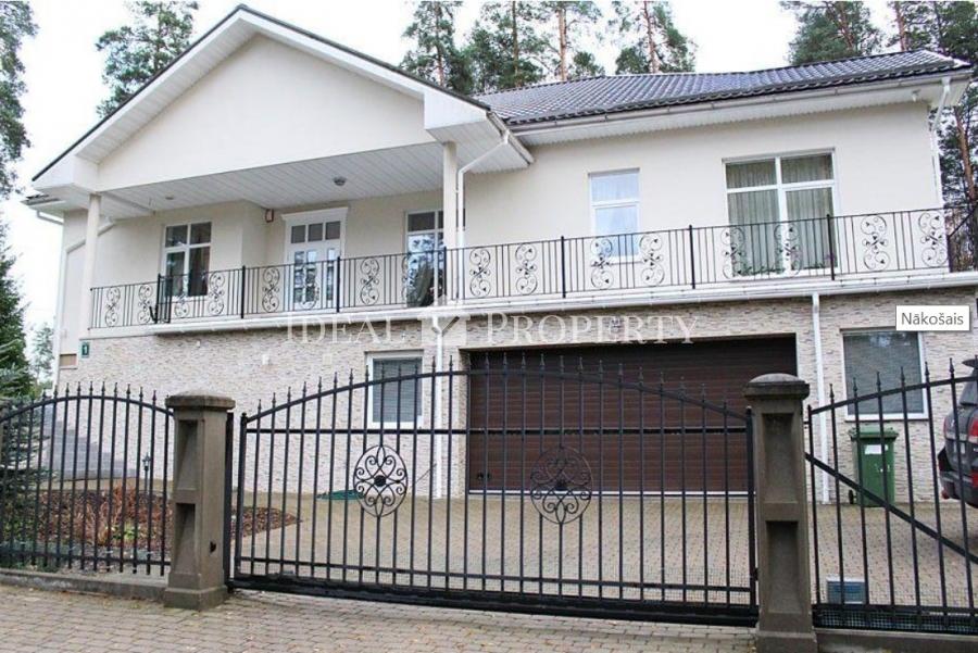 Pārdošanā skaists īpašums elitārajā ciematā Garkalnes novada Sunīšos. Pārdošanā skaists īpašums elitārajā ciematā Garkalnes novada Sunīšos.