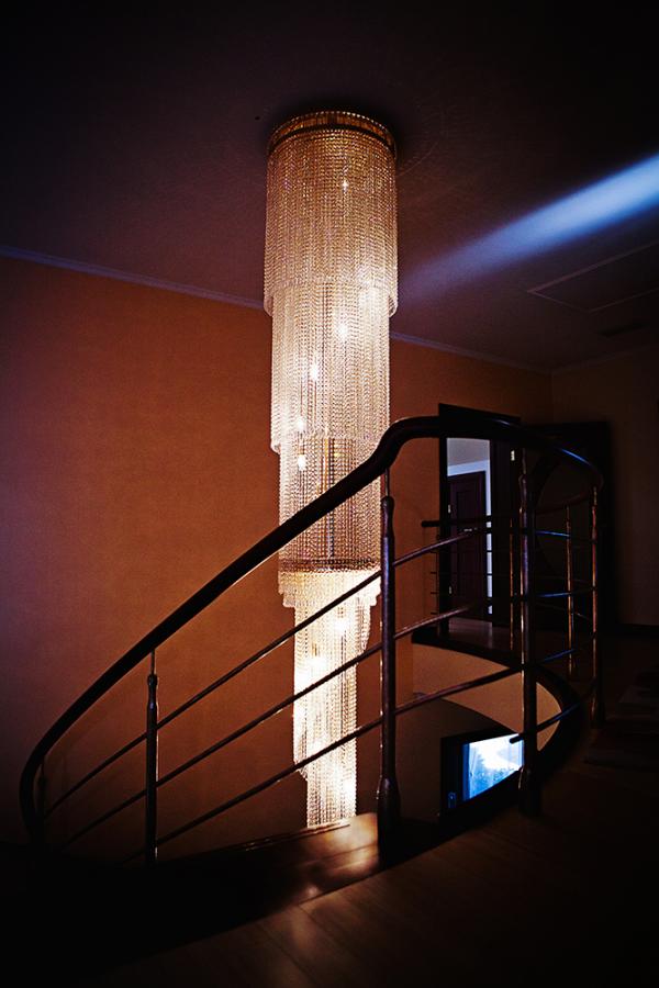 On the shore of the lake  for sale A mansion with direct access to the lake.