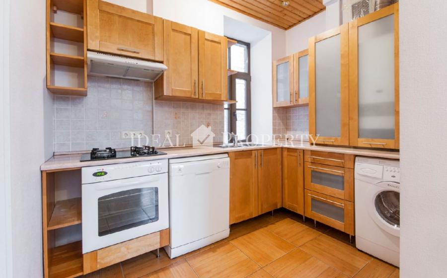 A cozy, fully-equipped and ready-to-live 3-bedroom apartment in the very heart of Riga.