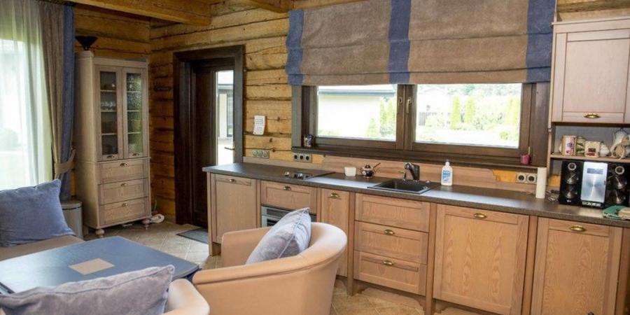 Piedāvājam īrēt lielisku īpašumu vienā no Rīgas zaļākajiem rajoniem - Berģos, klusā ieliņā.