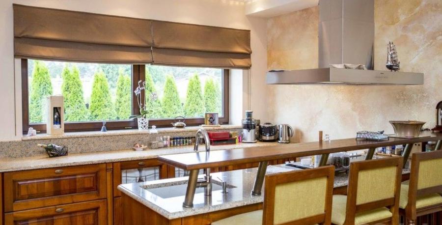 Piedāvājam īrēt lielisku īpašumu vienā no Rīgas zaļākajiem rajoniem - Berģos, klusā ieliņā.