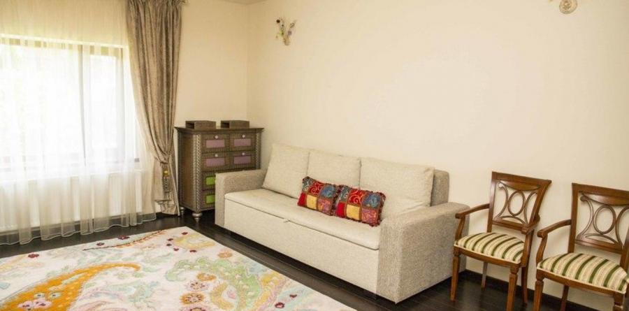 Piedāvājam īrēt lielisku īpašumu vienā no Rīgas zaļākajiem rajoniem - Berģos, klusā ieliņā.