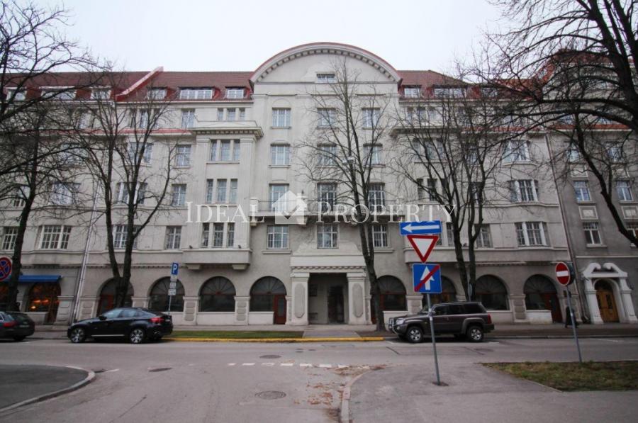 Commercial premises for sale in the Quiet Center, Ausekle's street.