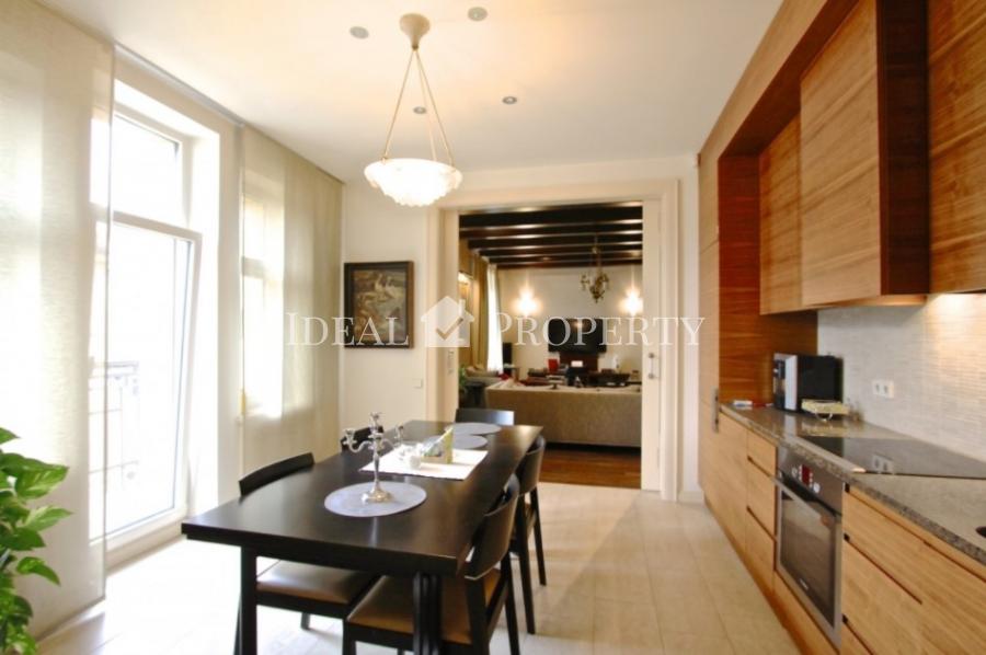 Exclusive apartment on 2 floors that is located in a prestige house in Blaumana Street, in a quiet center of Riga. 