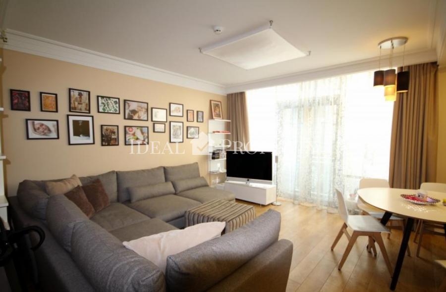 Three bedroom apartment available for rent at elite  house in Aleksandra project.