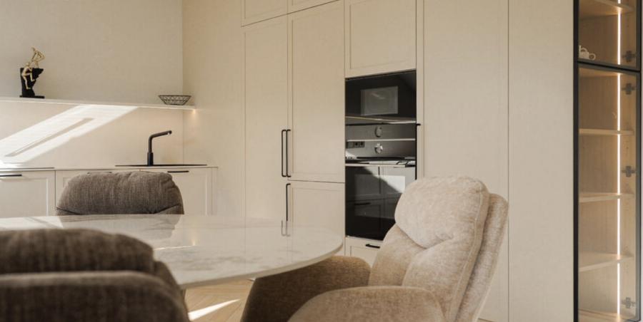 Современная 3 комнатная в квартира тихом центре Риги на бульвар Калпака. Современная 3 комнатная в квартира тихом центре Риги на бульвар Калпака.