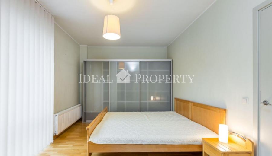 Apartment with 2 bedrooms in Riga silent centre, embassy district. 