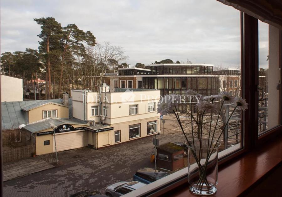 For sale is offering  a stylish apartment in the project the Jurmala Castle. 