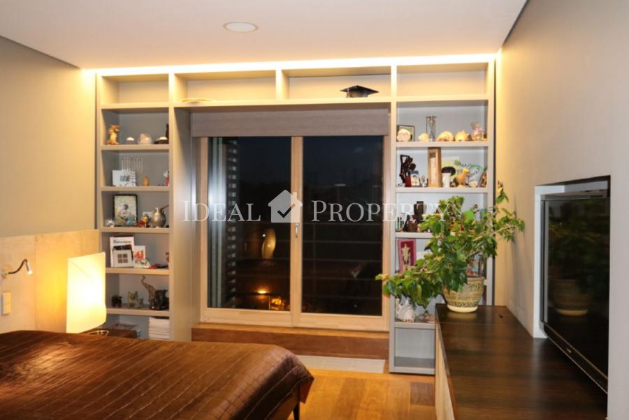 For sale a spacious apartment in the new  Project Chokolate .