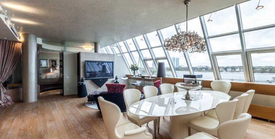 Unique property, which will provide future owner with great views on a river Daugava, promenade, unforgettable sunrises and sunsets.