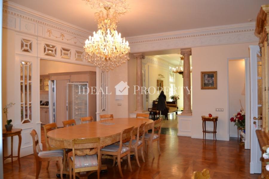 For sale is a respectable 7-room apartment in the embassy area.