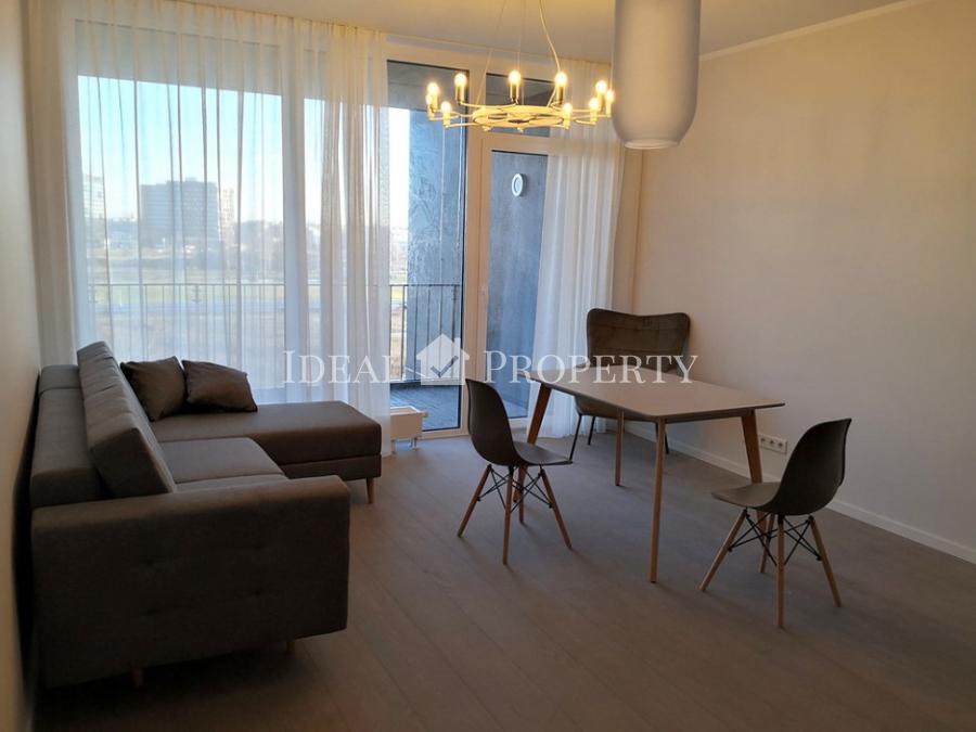 We offer for rent apartment with 4 rooms in the new project Park Alley.