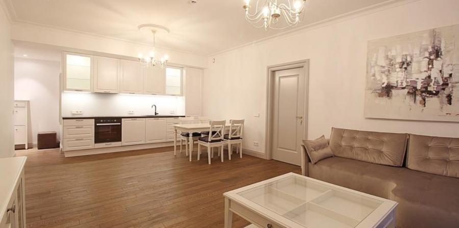 Elegant, new apartment in the very center of Riga. 