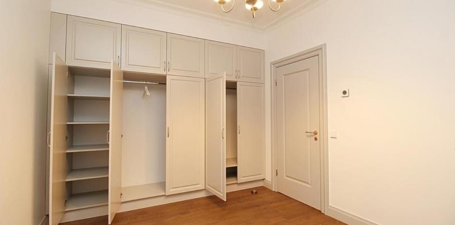 Elegant, new apartment in the very center of Riga. 