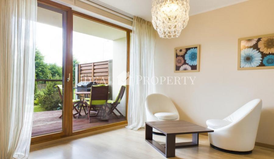 Комфортный, практичный и высококачественный таунхаус с тремя спальнями.