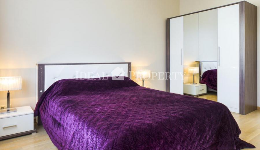 Комфортный, практичный и высококачественный таунхаус с тремя спальнями.