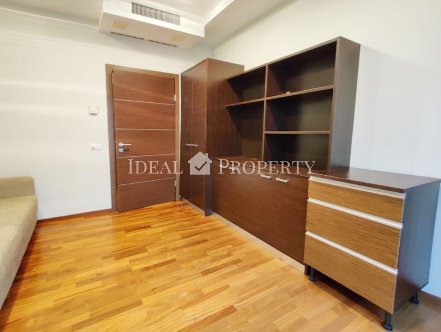 Long-term rent for offer a wonderful apartment located in the prestigious 