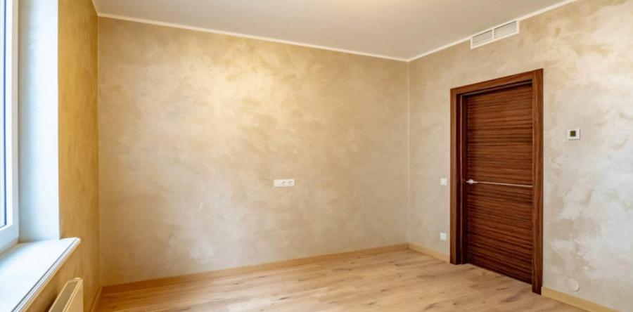 We offer for sale a 1-bedroom apartment in a new project located in the Embassy quarter of the historical center of Riga. 