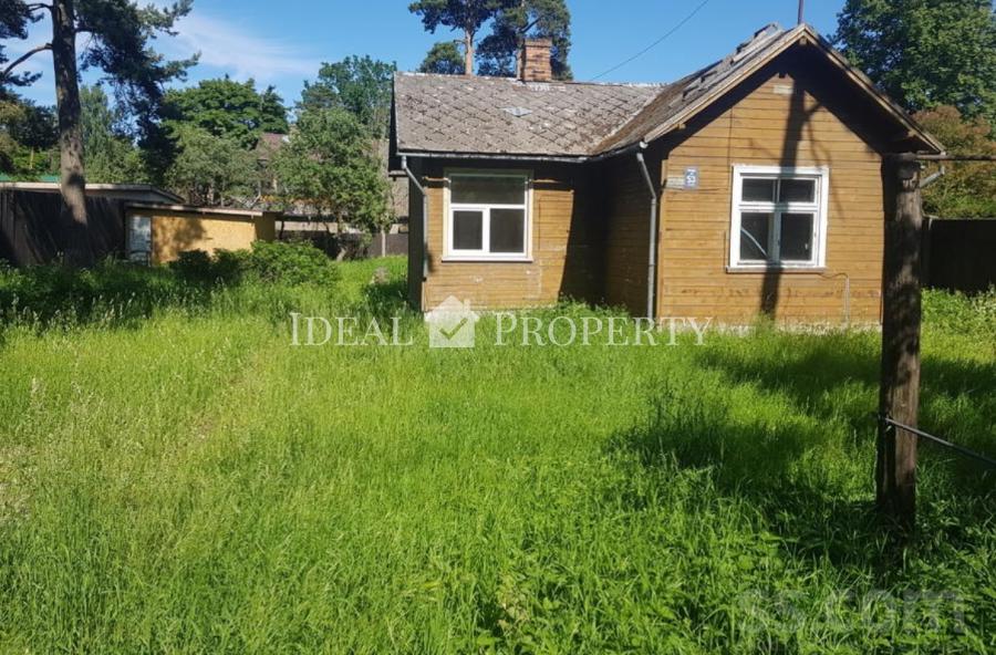 For sale the land plot is located in the center of Jurmala, in Dzintari