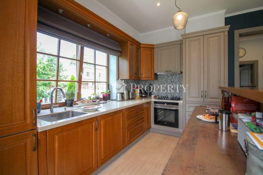 Moderns īpašums par pievilcīgu cenu Berģos netālu no ezera.