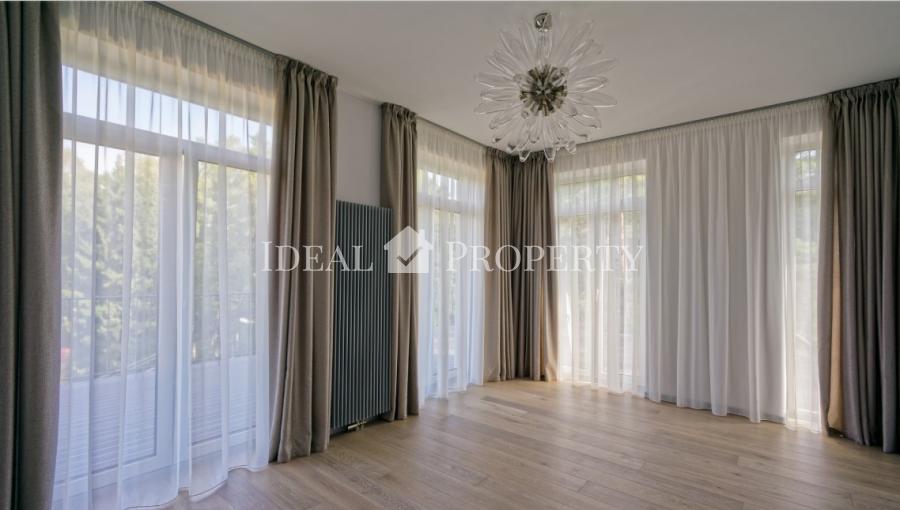 We offer a beautiful apartment in a modern project in Jurmala, located in a beautiful place in Dzintari.