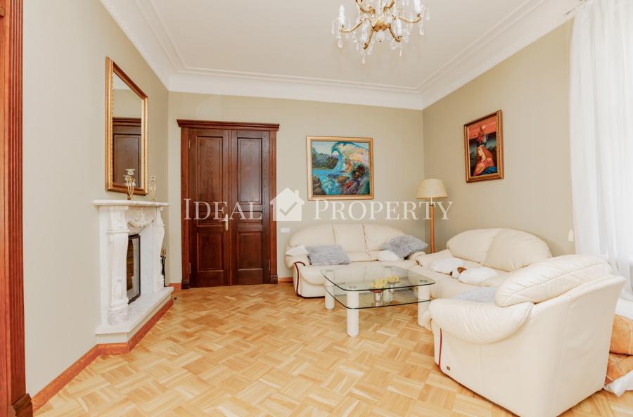 For rent 3 storey house in Mezaparks, in an exclusive residential area in Riga.