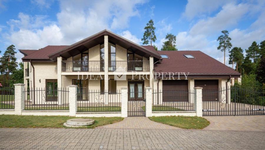 Eleganta un plaša māja ekskluzīvajos Sunīšos!