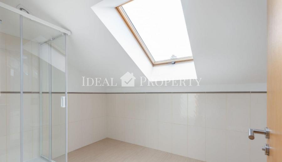 Eleganta un plaša māja ekskluzīvajos Sunīšos!