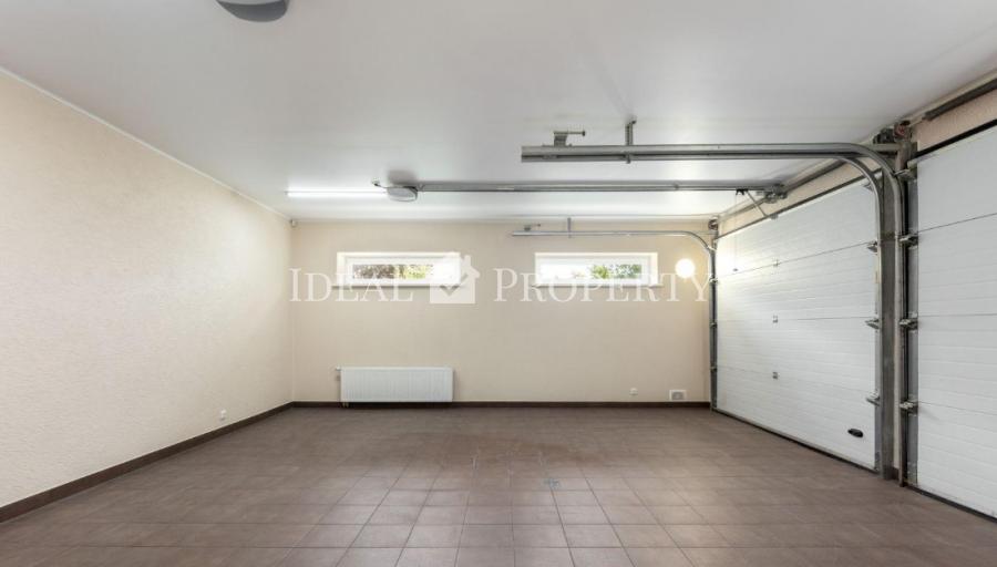 Eleganta un plaša māja ekskluzīvajos Sunīšos!