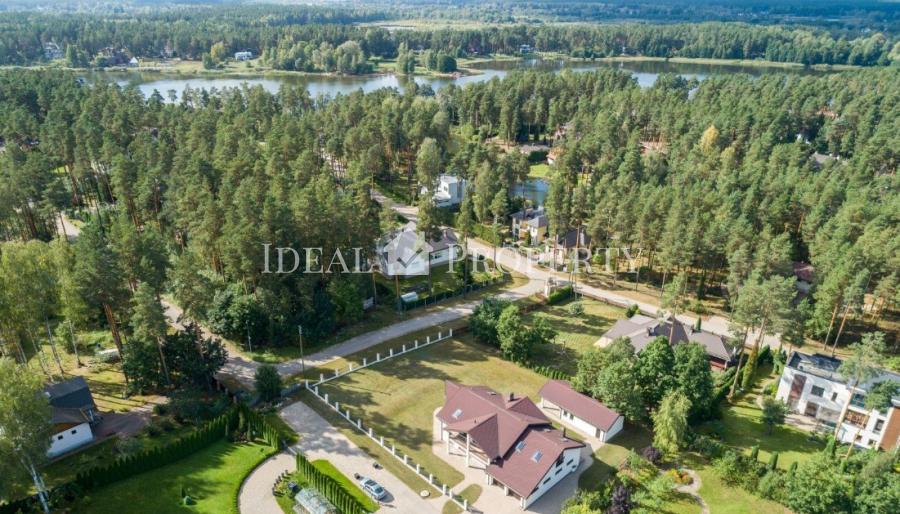 Eleganta un plaša māja ekskluzīvajos Sunīšos!