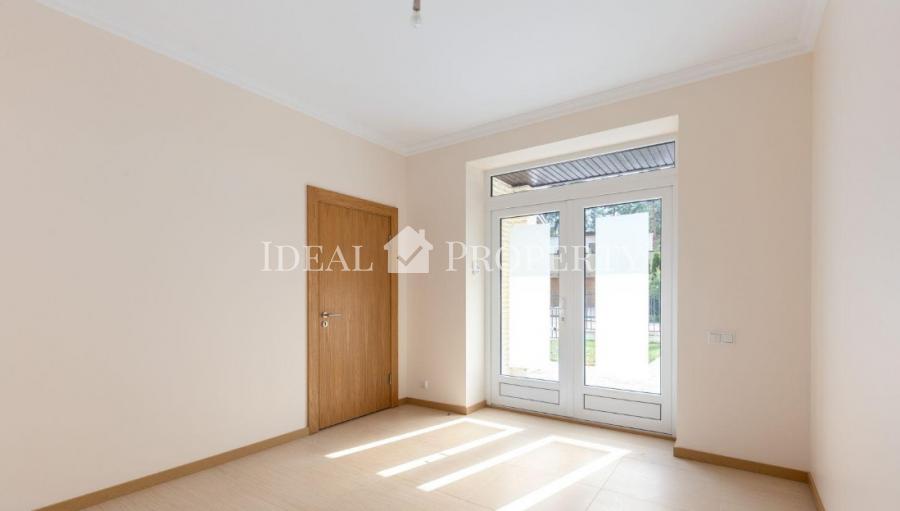 Eleganta un plaša māja ekskluzīvajos Sunīšos!