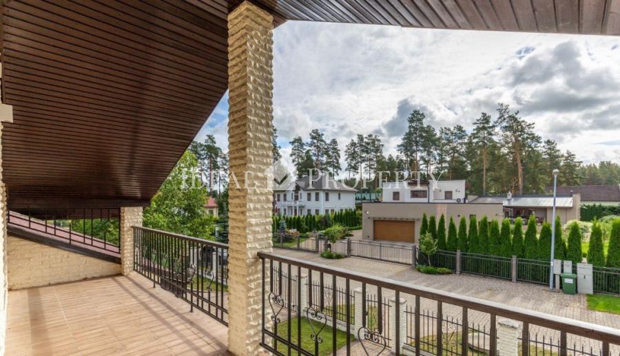 Eleganta un plaša māja ekskluzīvajos Sunīšos!