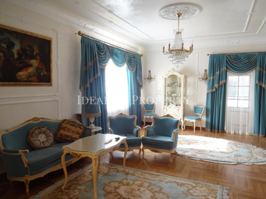 Mēs piedāvājam nopirkt savrupmāju Pardaugavā