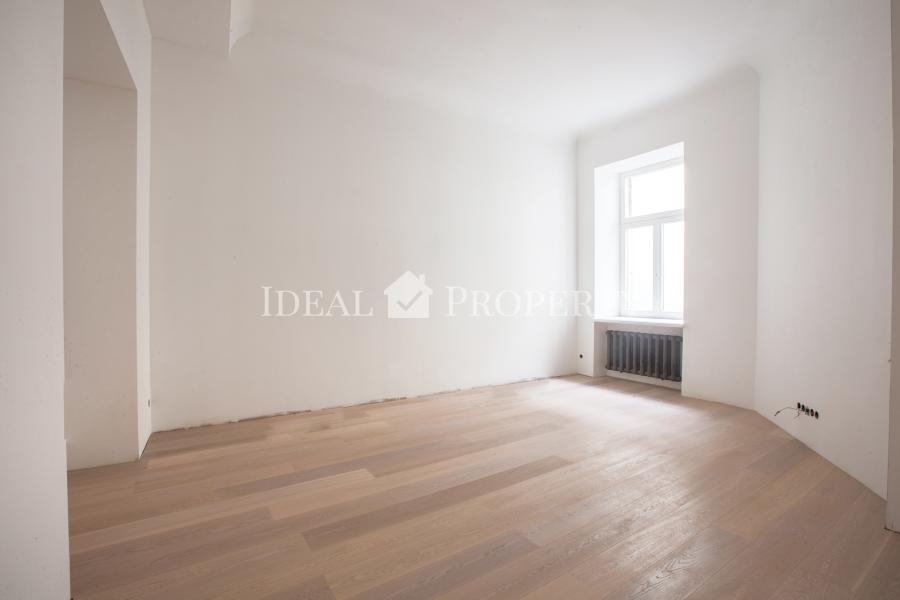 A bright apartment for sale in renovated house in  Old town.