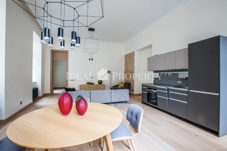 A bright apartment for sale in renovated house in  Old town.