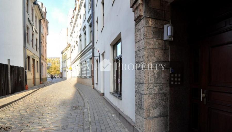 Quiet neighborhood a fully equipped apartments, located in the Old Town.