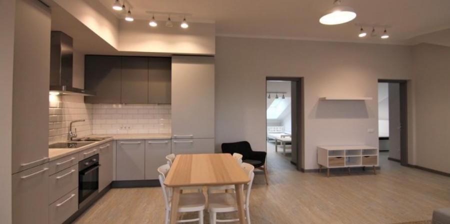 Available beautiful, bright and cozy apartment at  Tallinnas street.