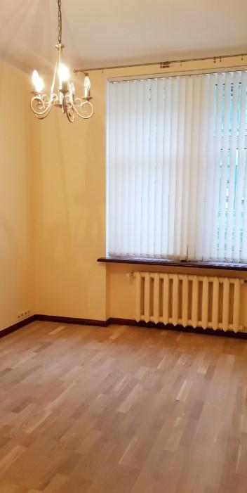 For rent an apartment in the quiet center of Riga, on the Vilandes str.