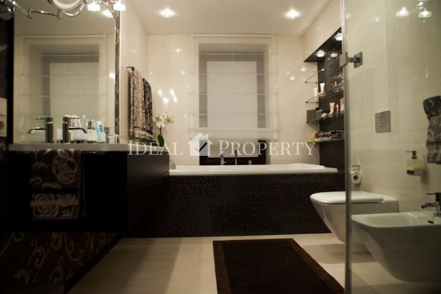 Pārdošanā skaists īpašums elitārajā ciematā  Garkalnes novada Sunīšos.