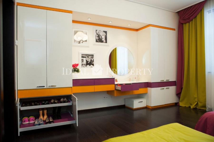 Pārdošanā skaists īpašums elitārajā ciematā  Garkalnes novada Sunīšos.