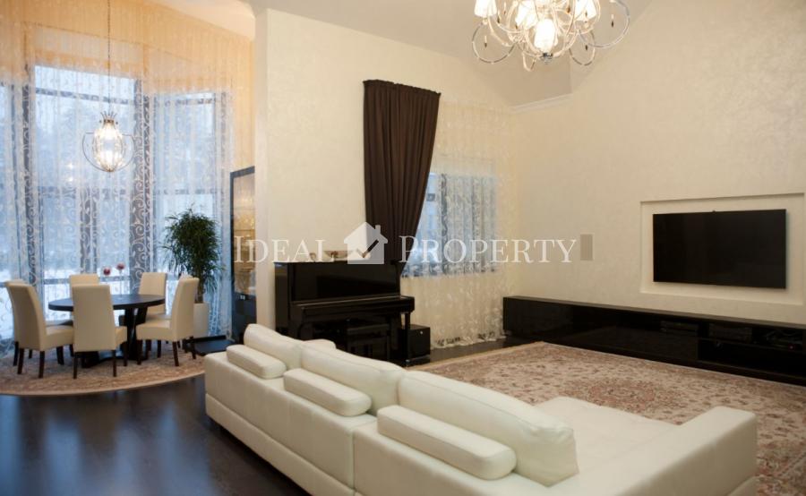 Pārdošanā skaists īpašums elitārajā ciematā  Garkalnes novada Sunīšos.