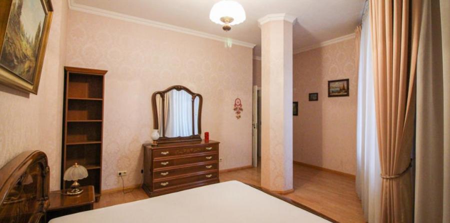 Apartment for rent in a renovated building in the very center of the city.