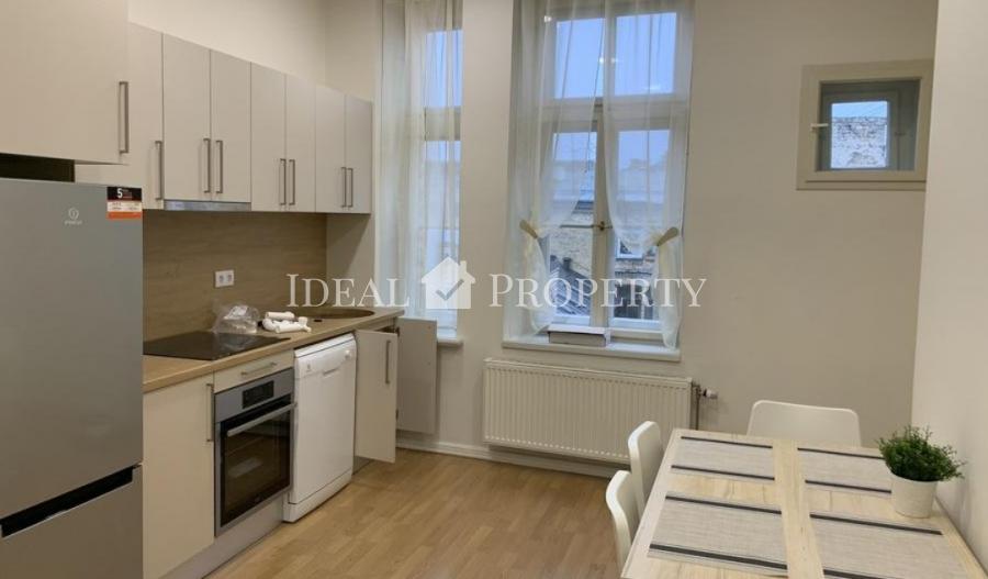 A new, light, newly furnished apartment in downtown Riga is offered for rent. 