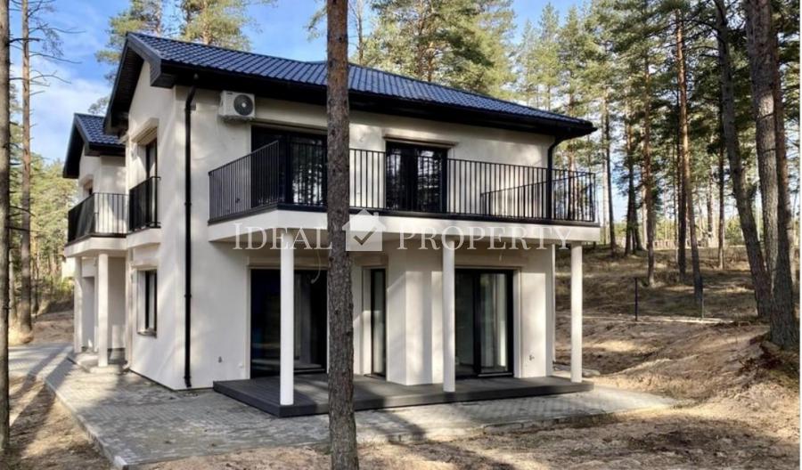 For sale private houses in a new village in Bergi.