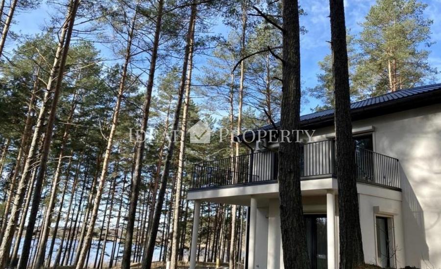 For sale private houses in a new village in Bergi.