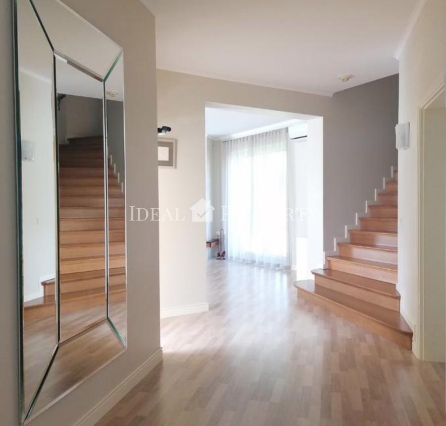 Long-term house for rent, located in a quiet part of Jurmala, Dubulti, near the river.