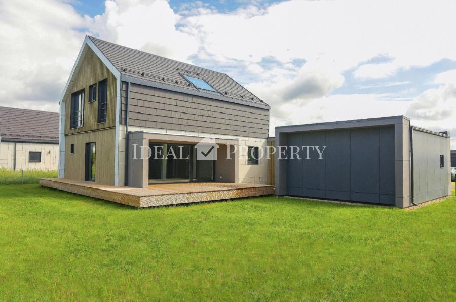 Предлагаем на продажу новые дома в поселке Салиена.