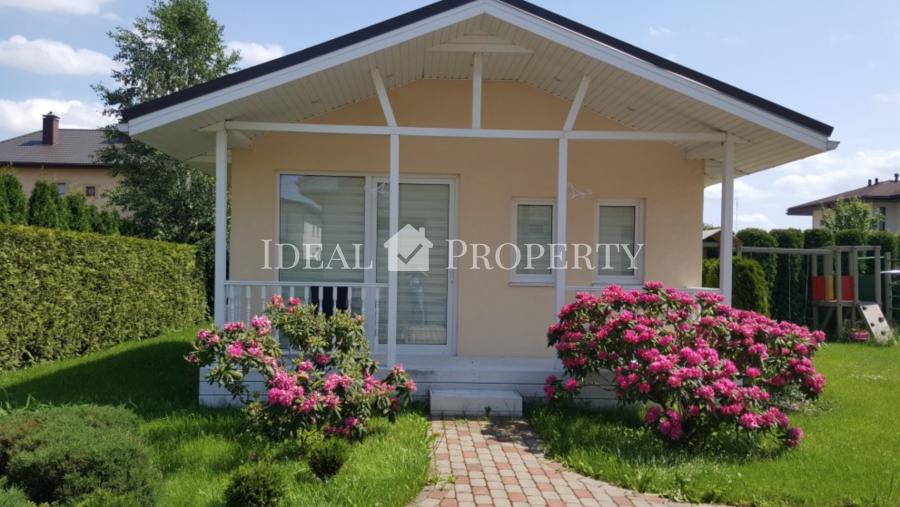 Частный дом в Дрейлини предлагается в долгосрочную аренду.